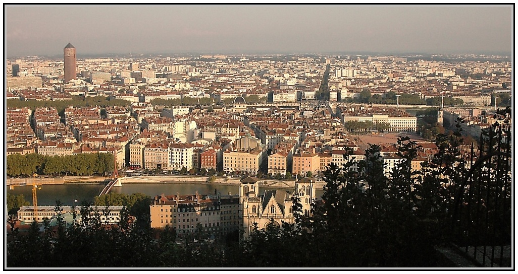 Lyon od baziliky